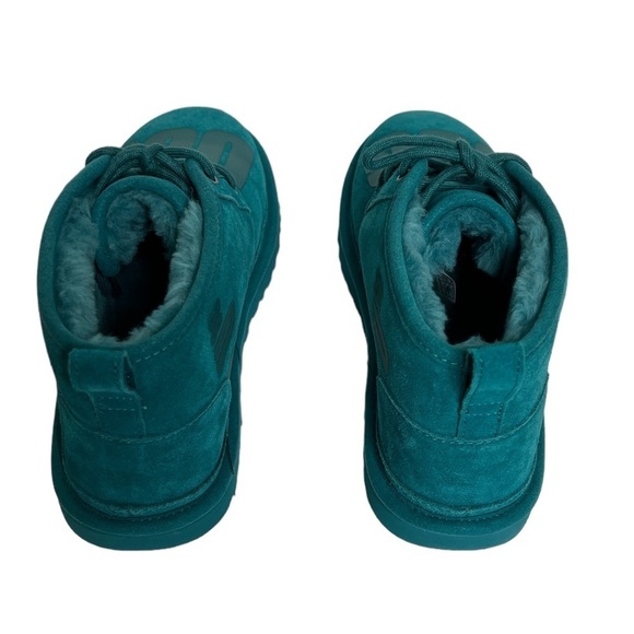 UGG Men’s Neumel Scatter Chukka Boots - Picture 10 of 13